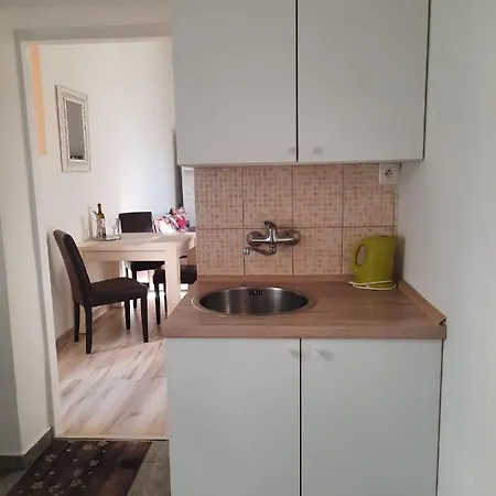 Apartmán Matty V Tichom Dvore Priamo V Centre Bratislava